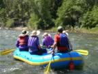 3-29 Paddleboat passing Middle Fork Lodge.jpg (102kb)